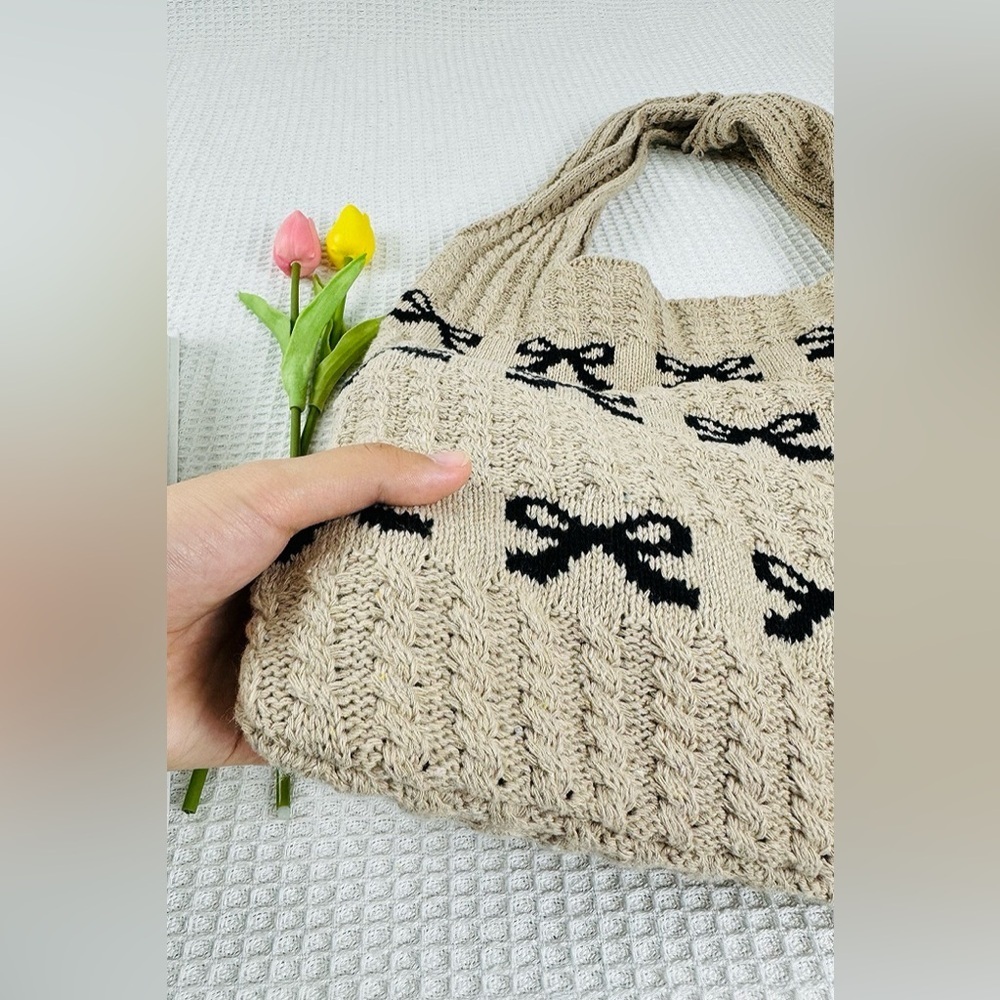 NEW Zenana Bow Knit Tote Bag Tan Black Coquette Chic Shoulder Bag - Picture 3 of 4